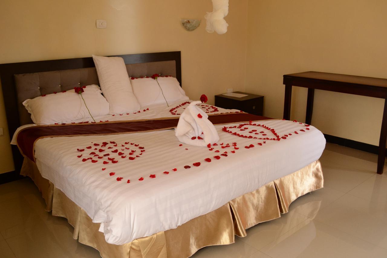 Lakemark Hotel And Tour Service Bahir Dar Exterior foto