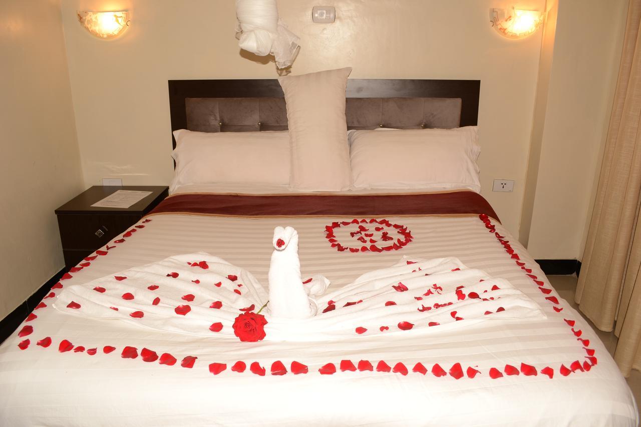 Lakemark Hotel And Tour Service Bahir Dar Exterior foto