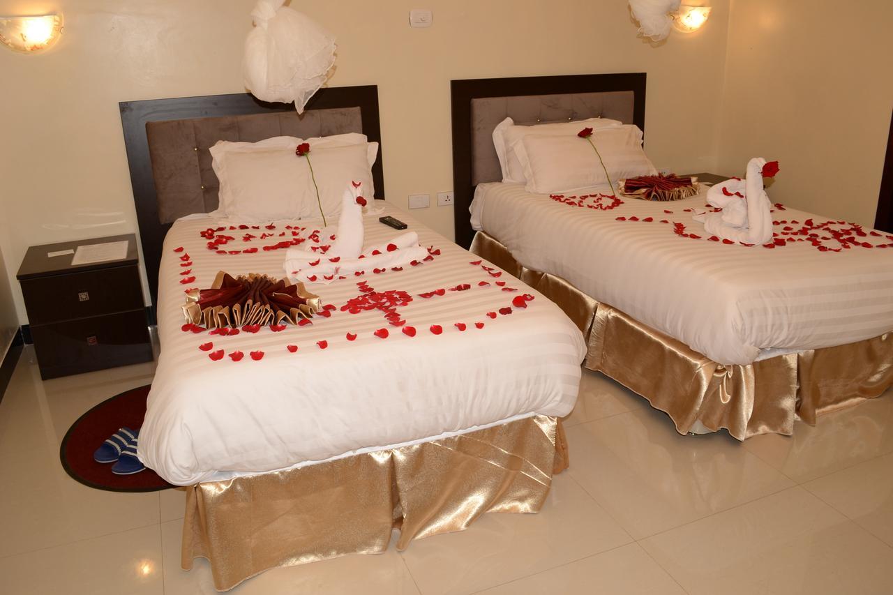 Lakemark Hotel And Tour Service Bahir Dar Exterior foto