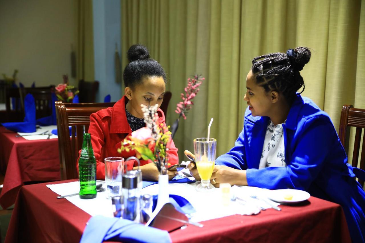 Lakemark Hotel And Tour Service Bahir Dar Exterior foto